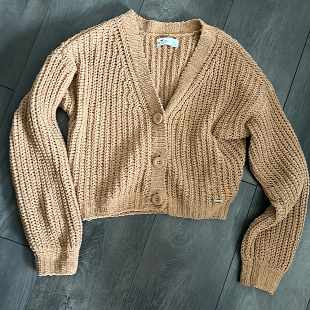 Like new Hollister crop sweater